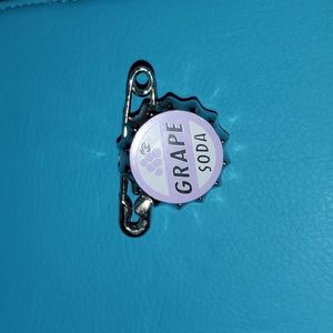 Grap soda pin from UP